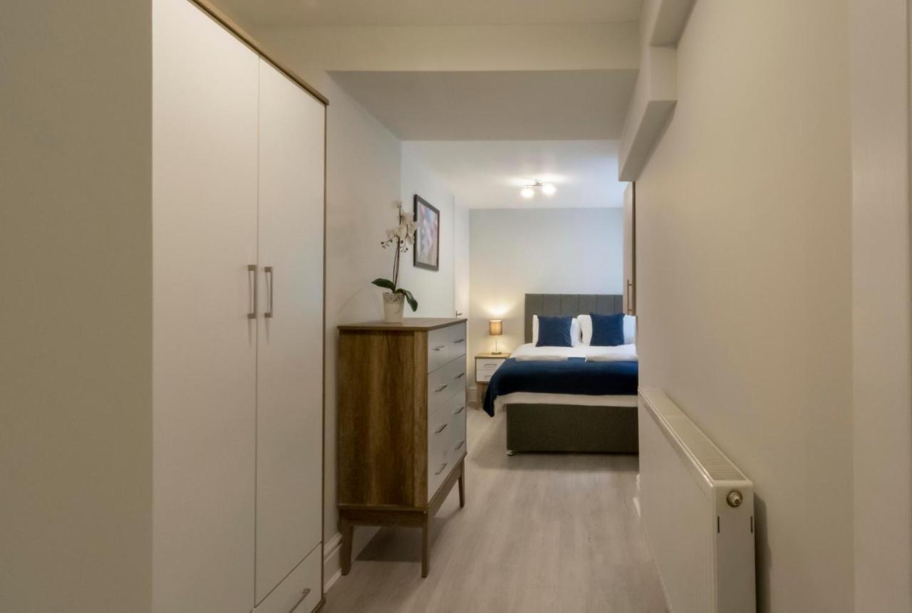 Free Parking! Very Large 2 Bedroom Clifton Flat Бристоль Экстерьер фото