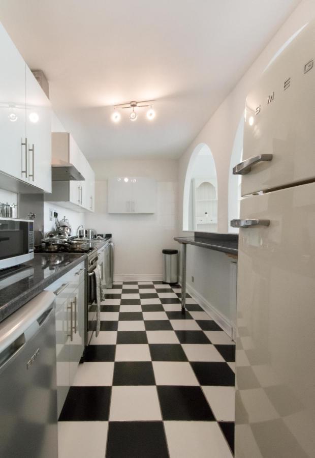 Free Parking! Very Large 2 Bedroom Clifton Flat Бристоль Экстерьер фото